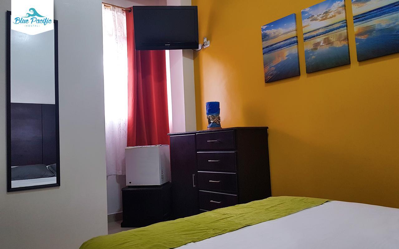 Hostal Blue Pacific Манта Экстерьер фото