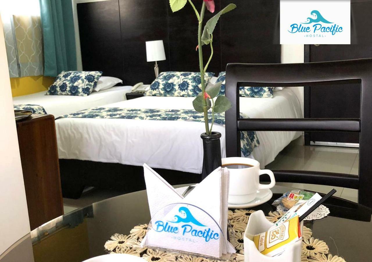 Hostal Blue Pacific Манта Экстерьер фото